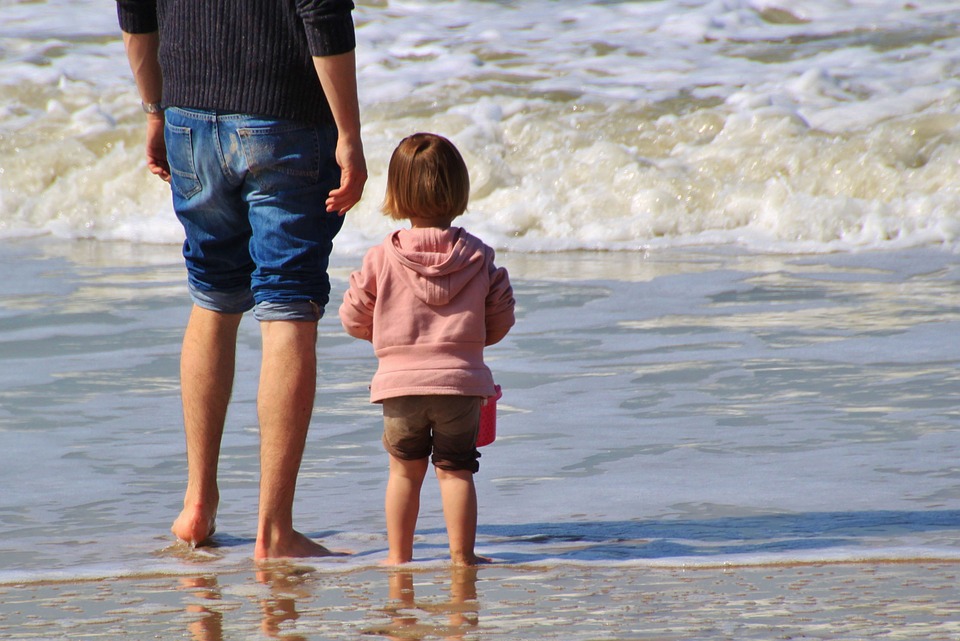 ТОП фактов о безопасном отдыхе с детьми на пляже