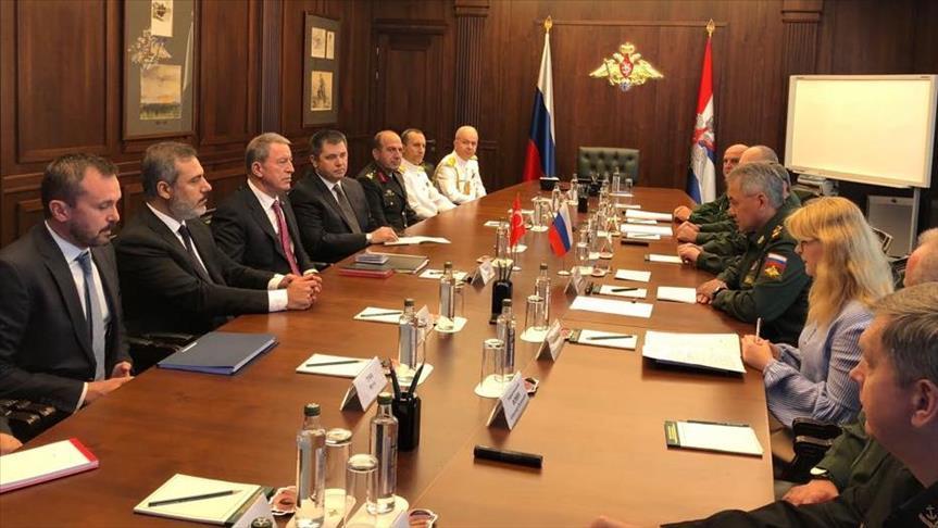 Главы Минобороны и разведки Турции провели переговоры в Москве