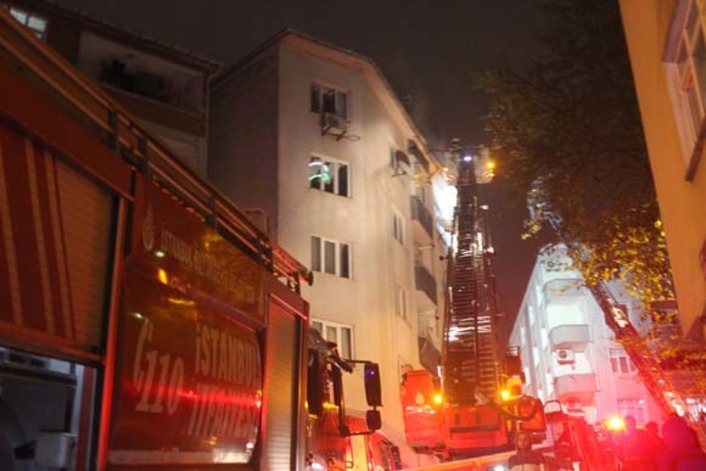 Стамбульский имам спас жителей горящего дома 