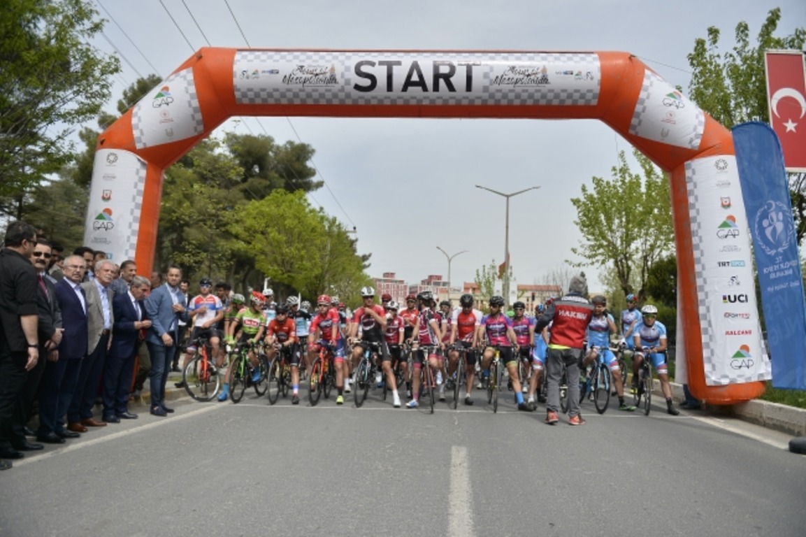 В Турции стартовал Международный велотур «Месопотамия»