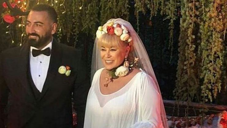 61-летняя легенда турецкой эстрады вышла замуж