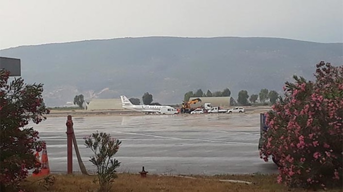 В аэропорту Миляс-Бодрум самолёт выкатился за пределы взлётной полосы