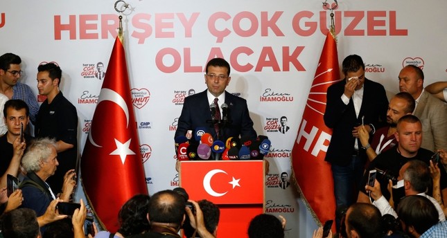 Оппозиционный кандидат побеждает на повторных выборах мэра Стамбула