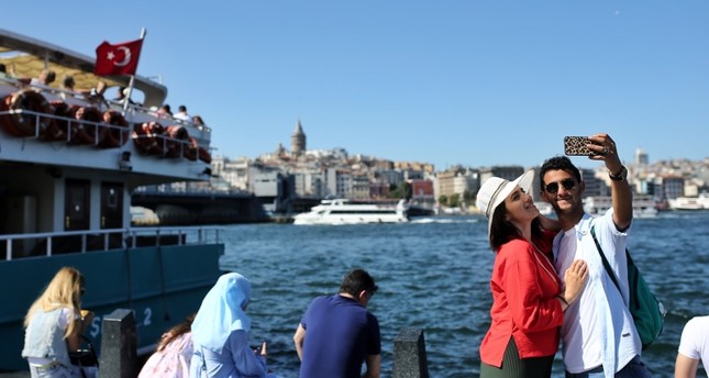 Стамбул побил пятилетний рекорд по числу туристов
