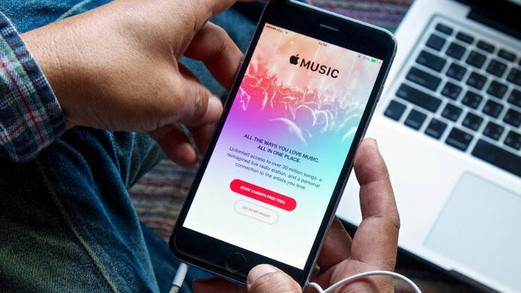 Пользователи Apple Music в Турции предпочитают Сезен Аксу