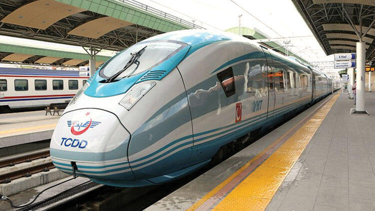 Скоростная железная дорога Анкара-Сиваc начнет тестироваться в текущем году