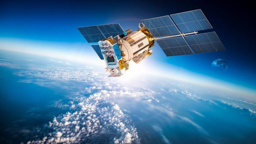 Турция запустит в космос еще 3 спутника 