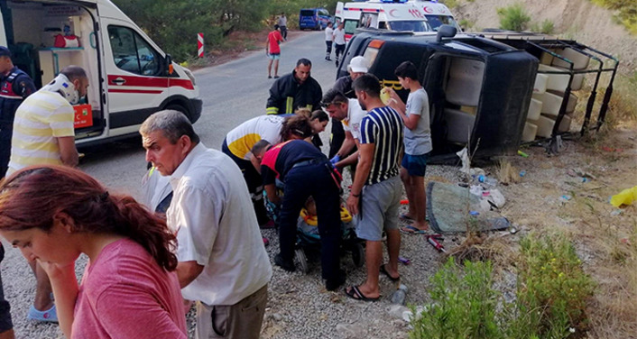 Иностранные туристы пострадали на джип-сафари в Анталье