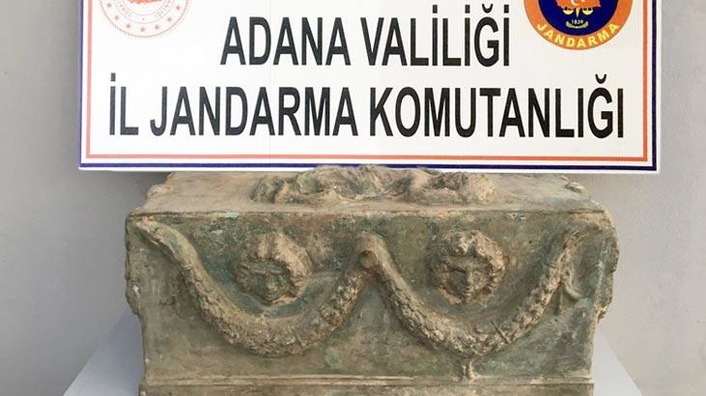 В Адане изъяли детский саркофаг Римского периода