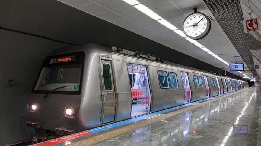 Стамбульское метро 2 дня в неделю будет работать круглосуточно