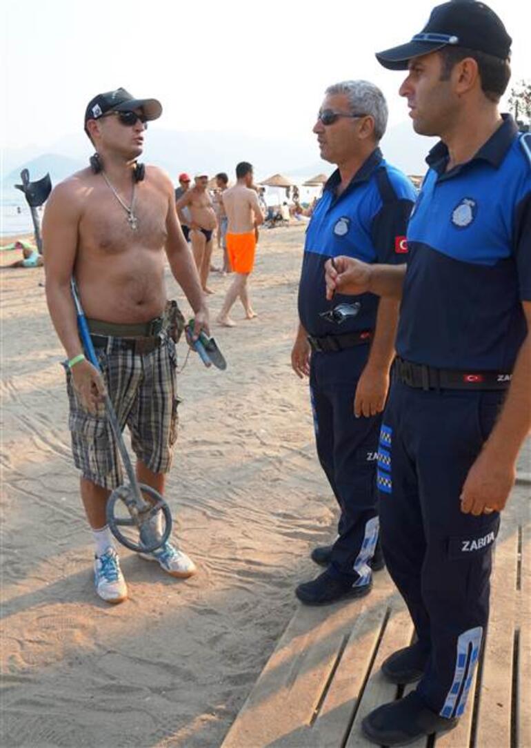 Русский турист с металлоискателем задержан в на пляже Мармариса 