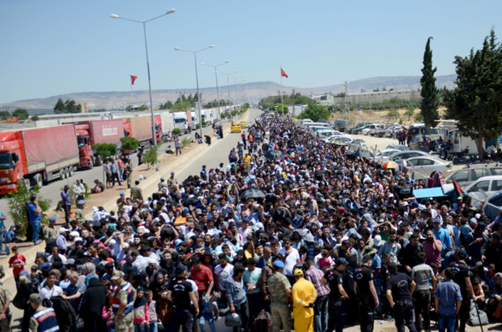 В Турцию вернулись 37 тыс. сирийских беженцев