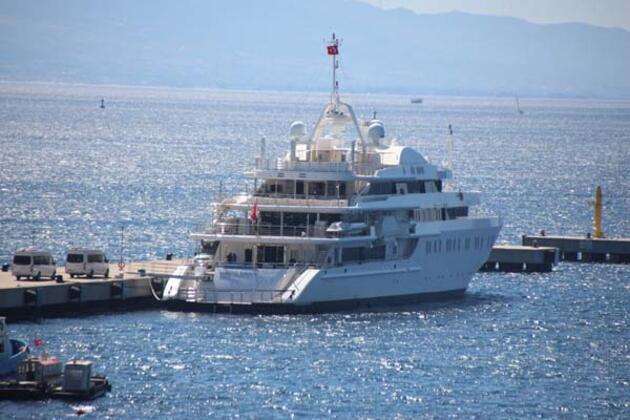 Яхта стоимостью 118 млн долларов стала на якорь в Бодруме