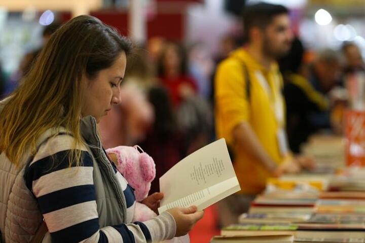 В Стамбуле открылась крупнейшая в стране книжная ярмарка