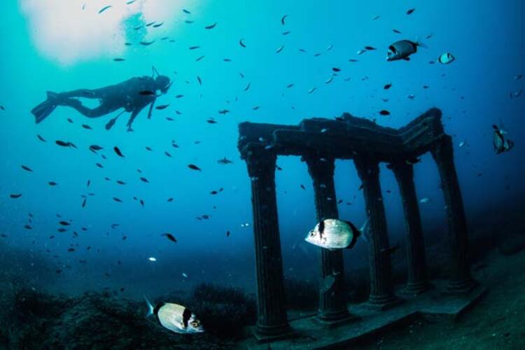 Подводный музей в Сиде привлекает иностранных туристов