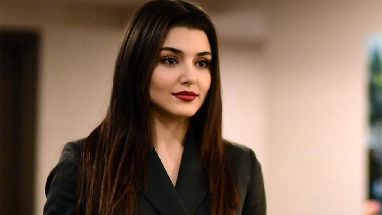 Самая красивая актриса Турции разозлила иностранных зрителей