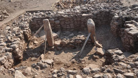 В Шанлыурфе найдены уникальные древние обелиски