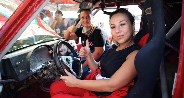 Звездами внедорожных гонок в Турции стали женщины