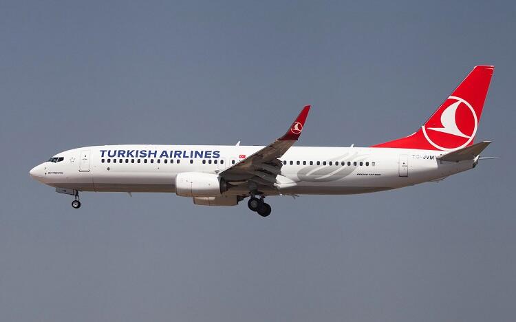 THY увеличит число международных рейсов на курорты Турции