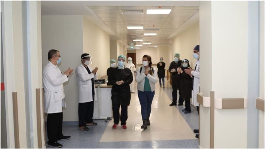 Число излечившихся от коронавируса в Турции превысило 1,3 тыс человек