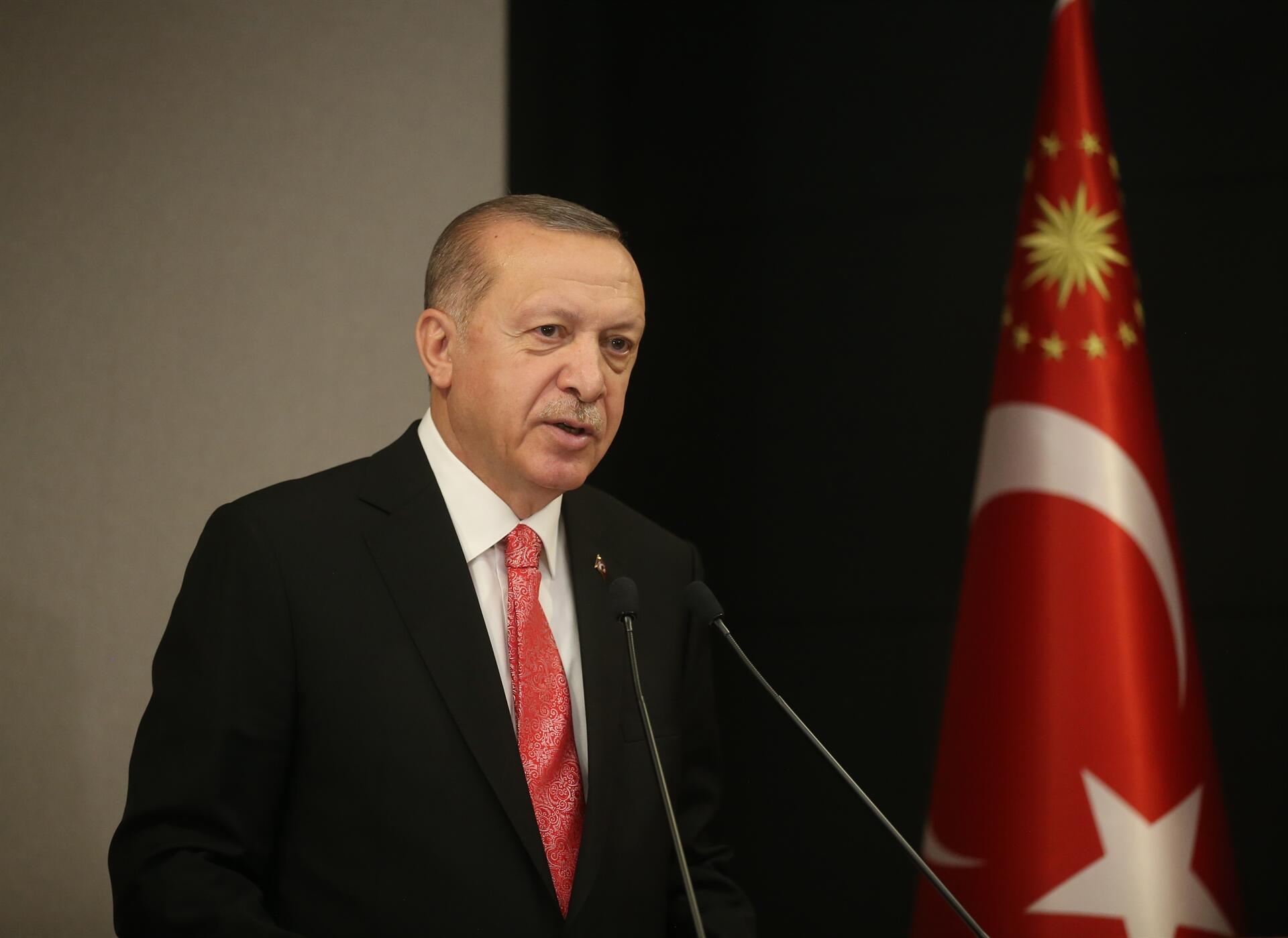  В Турции объявлен четырехдневный комендантский час