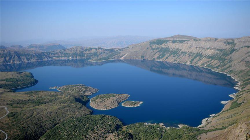 Названо самое популярное озеро в Турции среди туристов