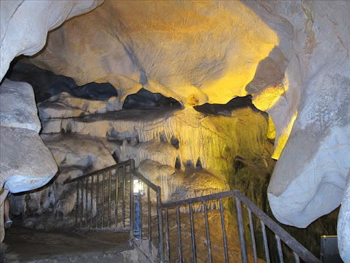 Пещера Дупница в Турции привлекает иностранных туристов