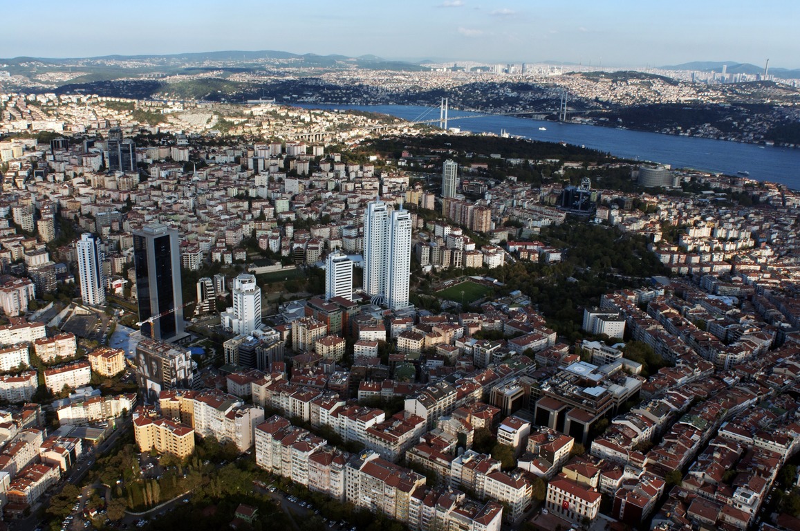 Иностранцы продолжают скупать жилье в Турции