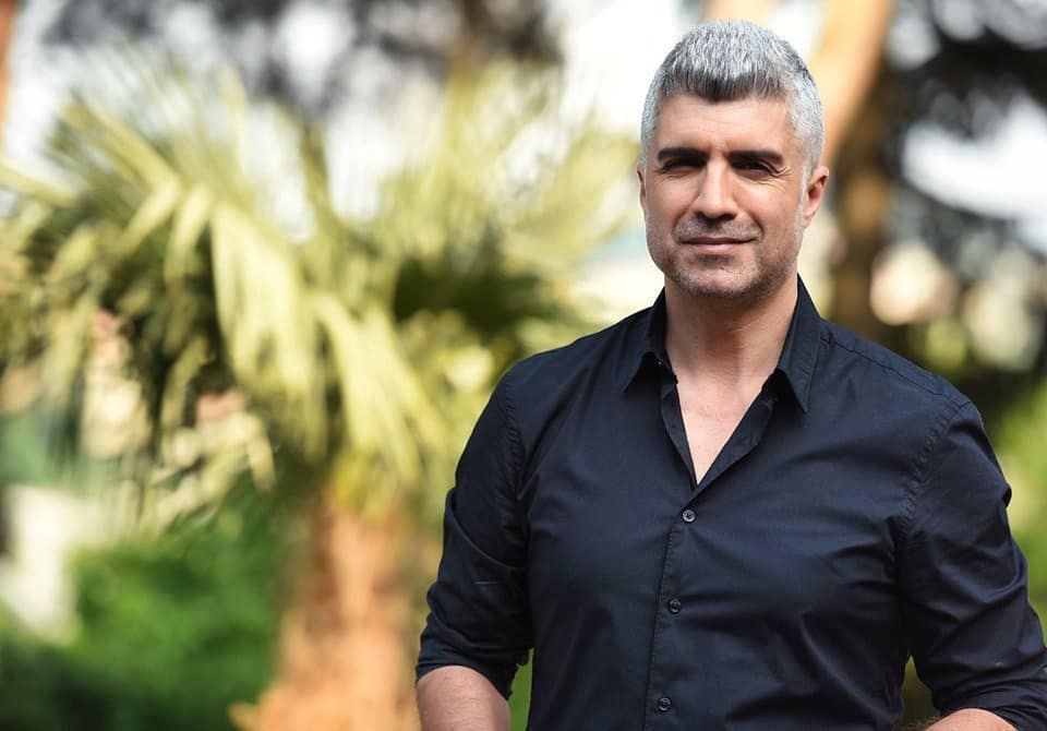 «Турецкий Джордж Клуни» Озджан Дениз поразил фанатов
