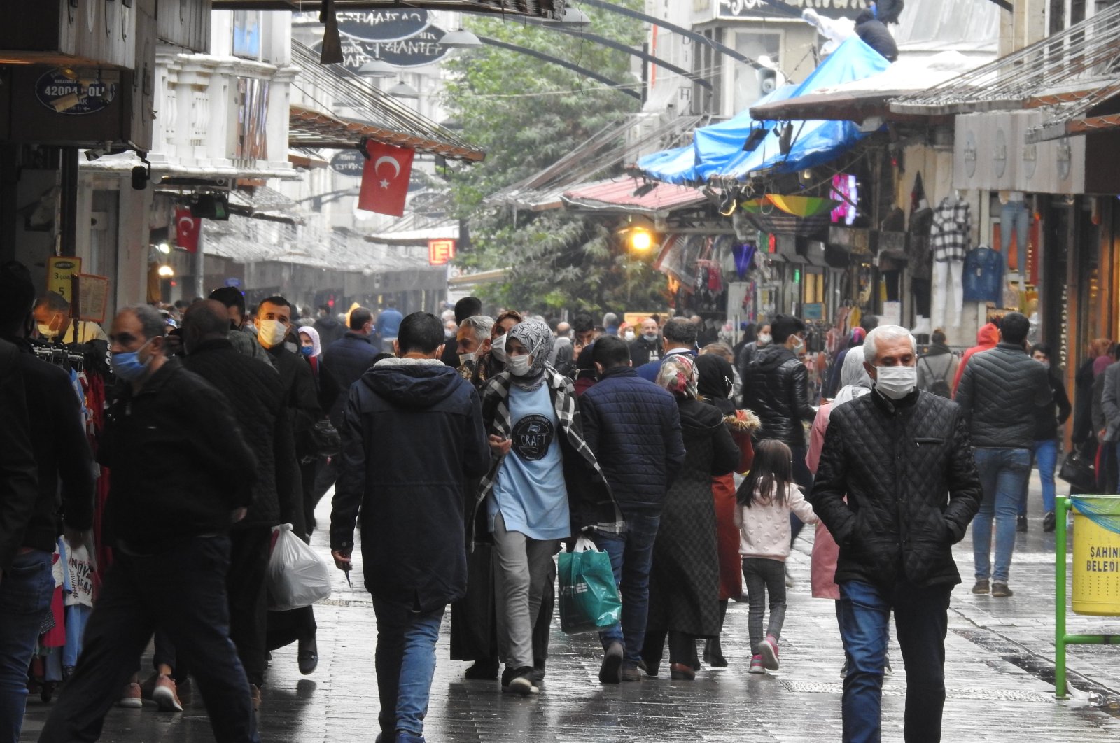 Иммунологи прогнозируют снижение роста заболеваемости коронавирусом в Турции