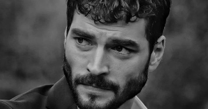 Самый красивый актер Турции может уйти из сериала "Ветреный"
