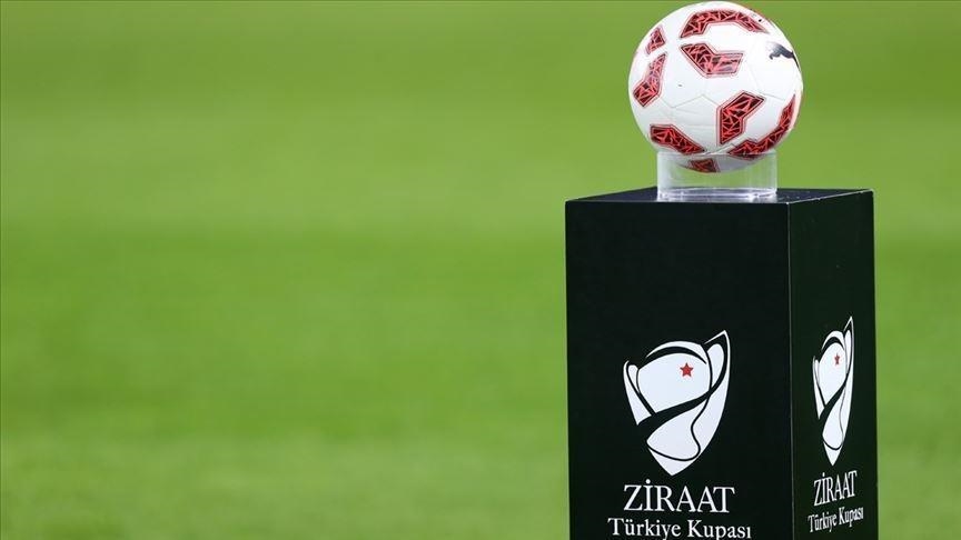 Финал Кубка Турции по футболу состоится в Измире