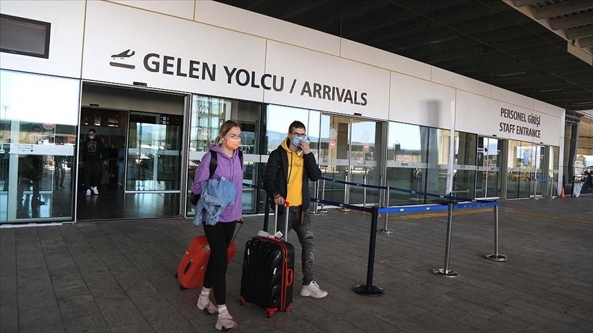 Более 60% русских туристов не отменили поездку в Турцию вопреки ограничениям