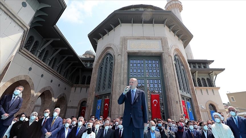 Мечеть на Таксиме станет одним из символов Стамбула