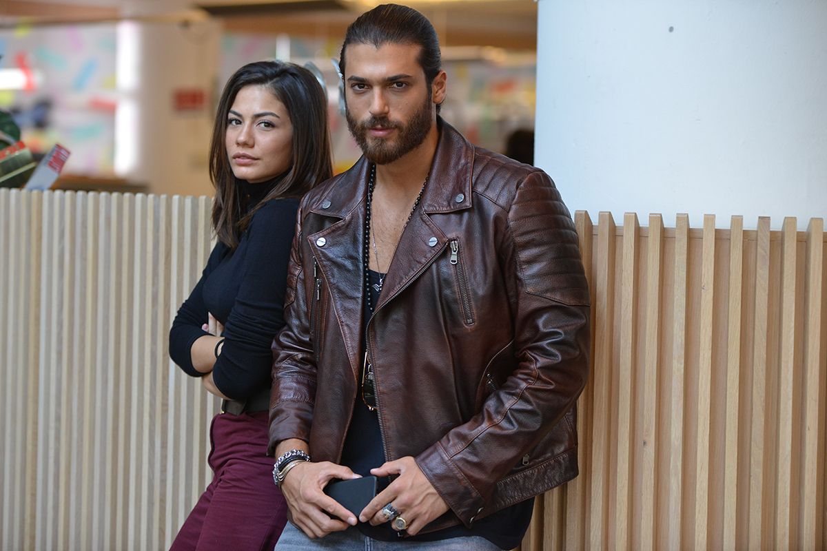Is Can Yaman experiencing a new love in Italy?