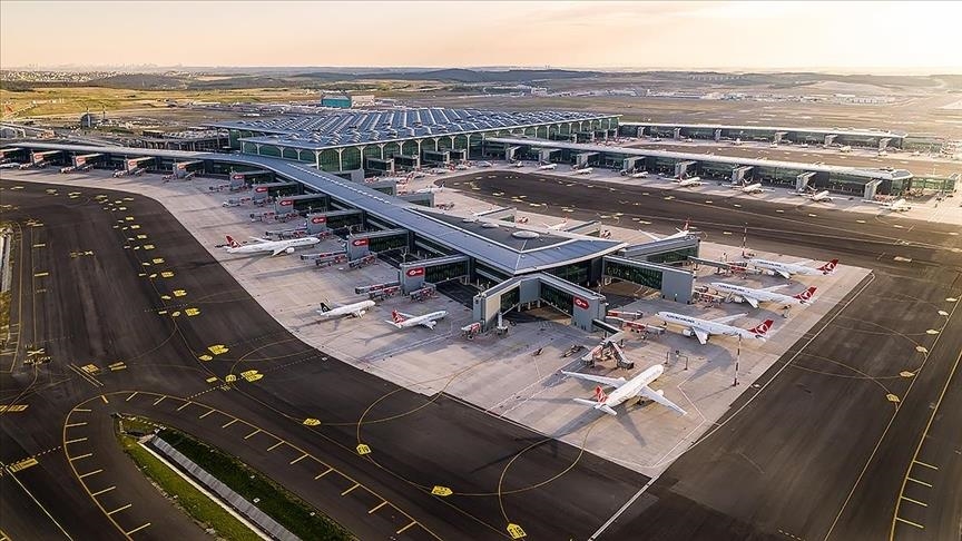 Аэропорты Стамбула обслужили 7% пассажиров в Европе