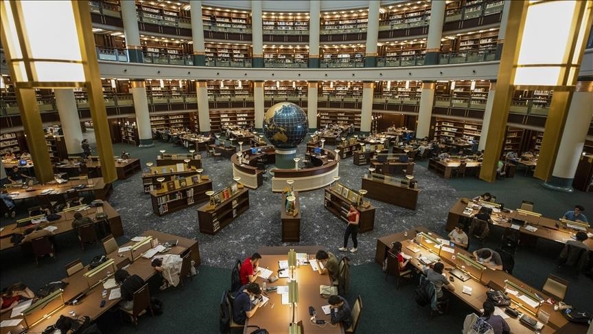 Крупнейшая библиотека Турции вносит вклад в популяризацию истории
