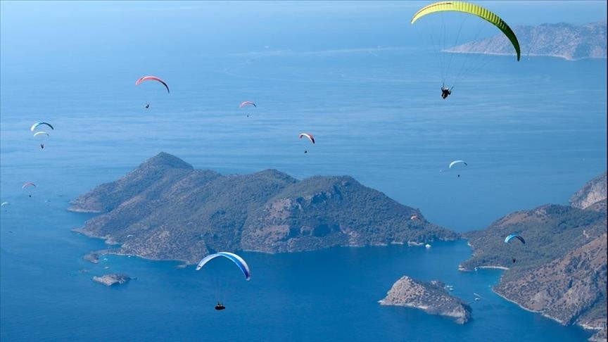 Измир примет чемпионат Турции по парашютному спорту