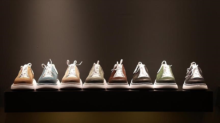 В Стамбуле стартовала крупнейшая в Европе выставка обувной моды