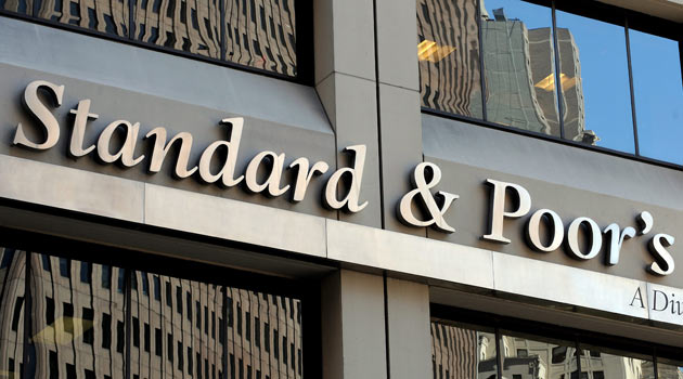 S&P понизило долговой рейтинг Турции