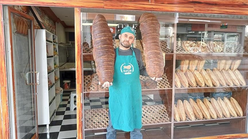 «Китовый хлеб» из 5 видов муки производят в  Турции