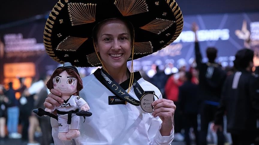 Турецкая спортсменка завоевала серебро ЧМ по тхэквондо