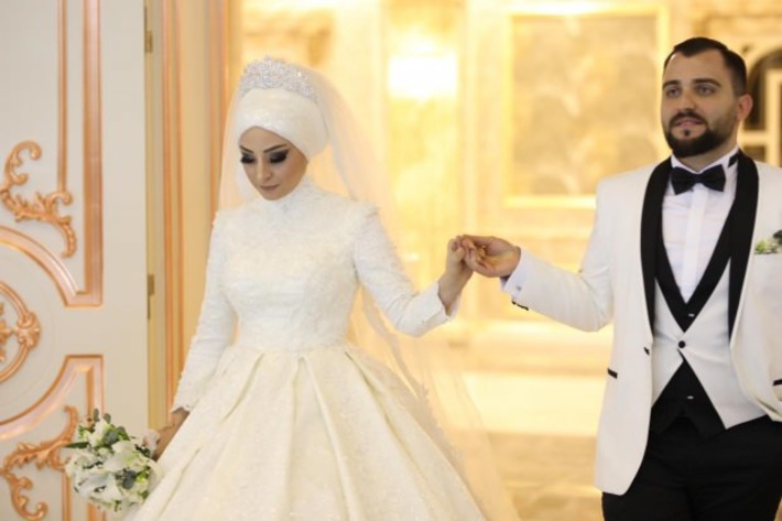 Популярная турецкая блогер вышла замуж