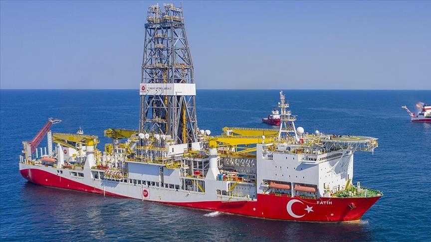 Турция продолжает разработку газового месторождения "Сакарья"