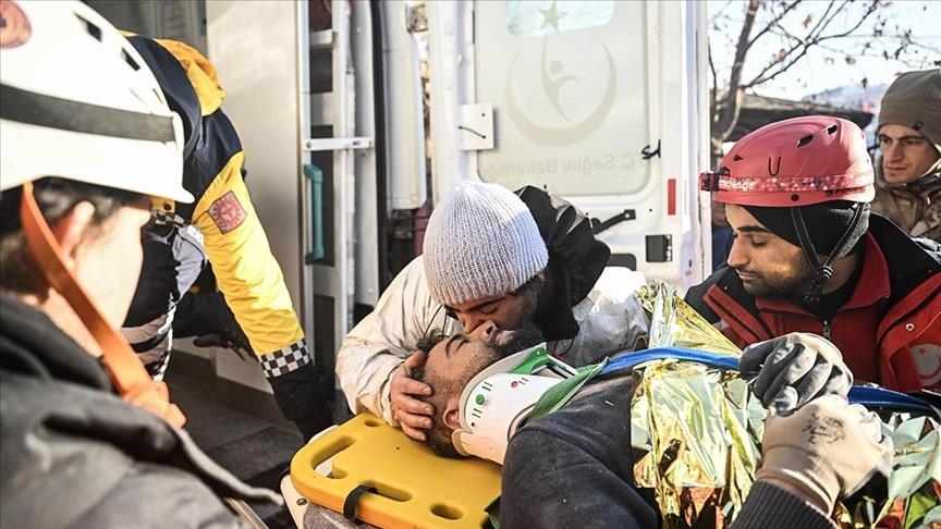 Жителя Адыямана спасли из-под завалов спустя 77 часов после землетрясения