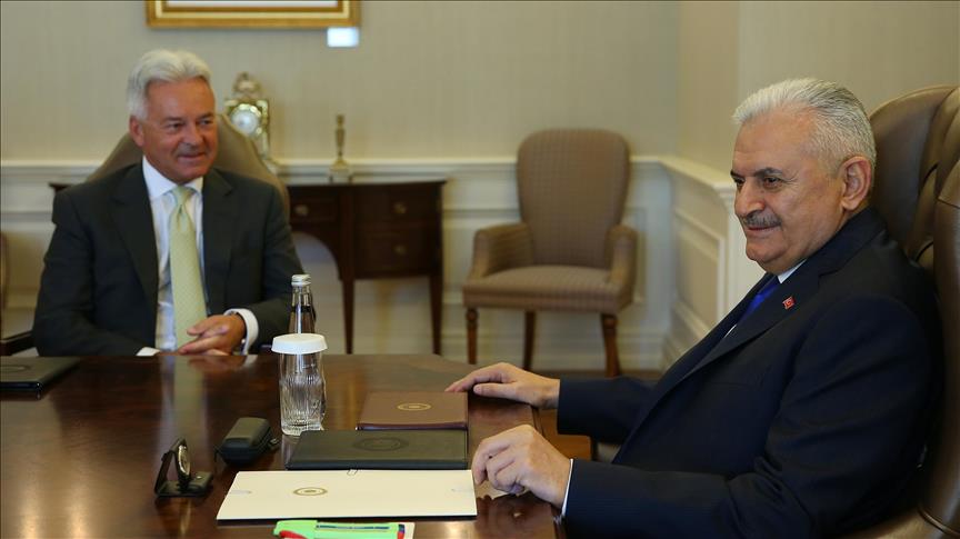 Премьер-министр Турции и госминистр Великобритании встретились в резиденции "Чанкая"