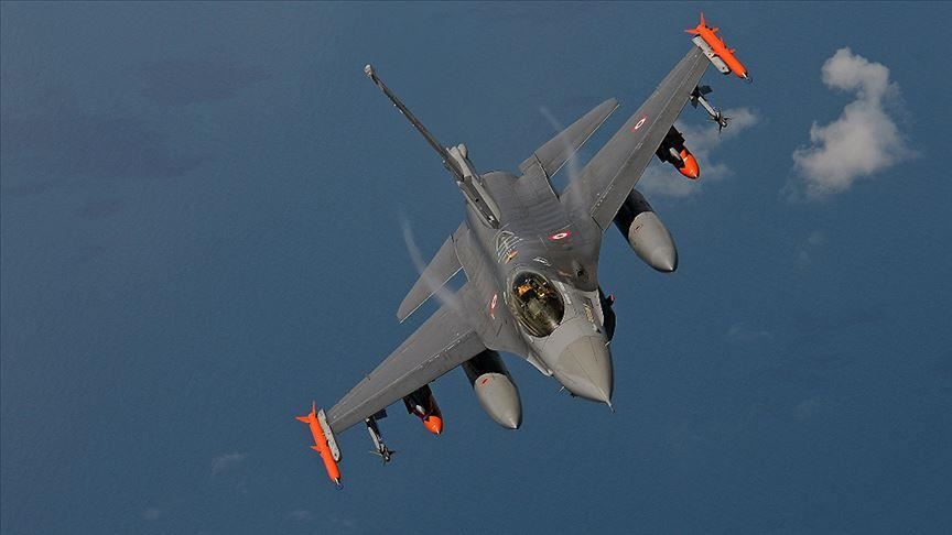 Турецкая авиация бомбит север Ирака