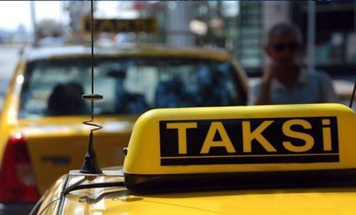 Тотальная проверка служб такси была проведена в Стамбуле