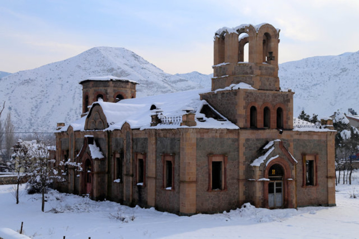 В Турции реставрируют русскую православную церковь