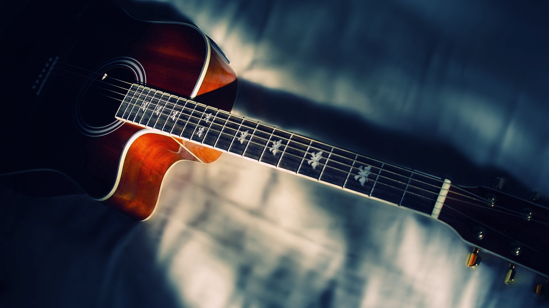 Уроки гитары для детей и взрослых в Анталье